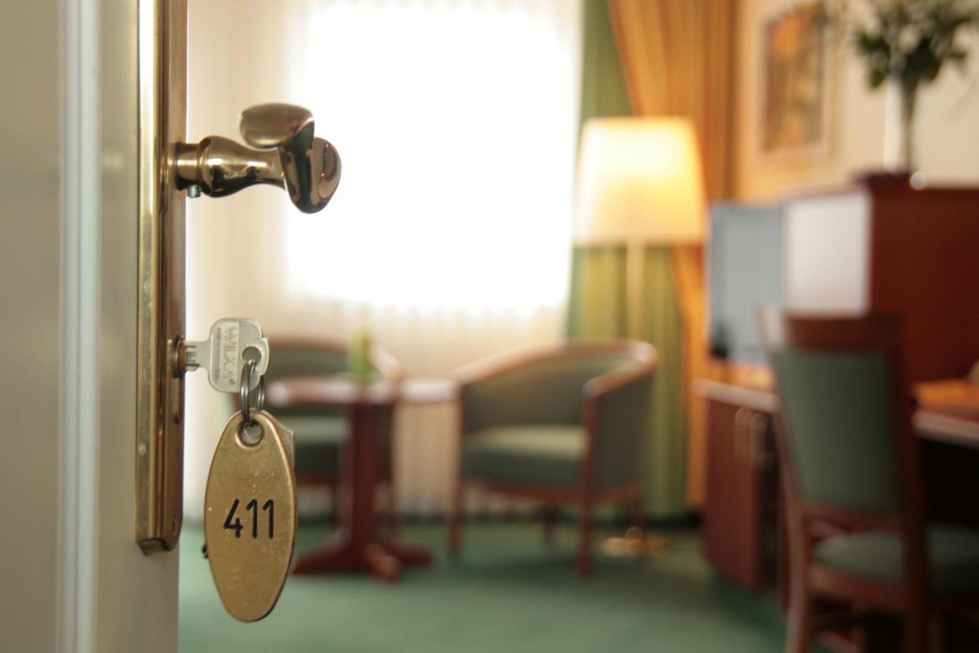 וזל Hotel Kaiserhof Wesel חדר תמונה