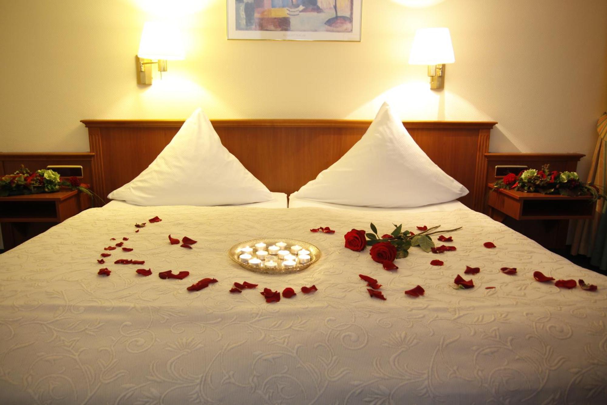 וזל Hotel Kaiserhof Wesel מראה חיצוני תמונה