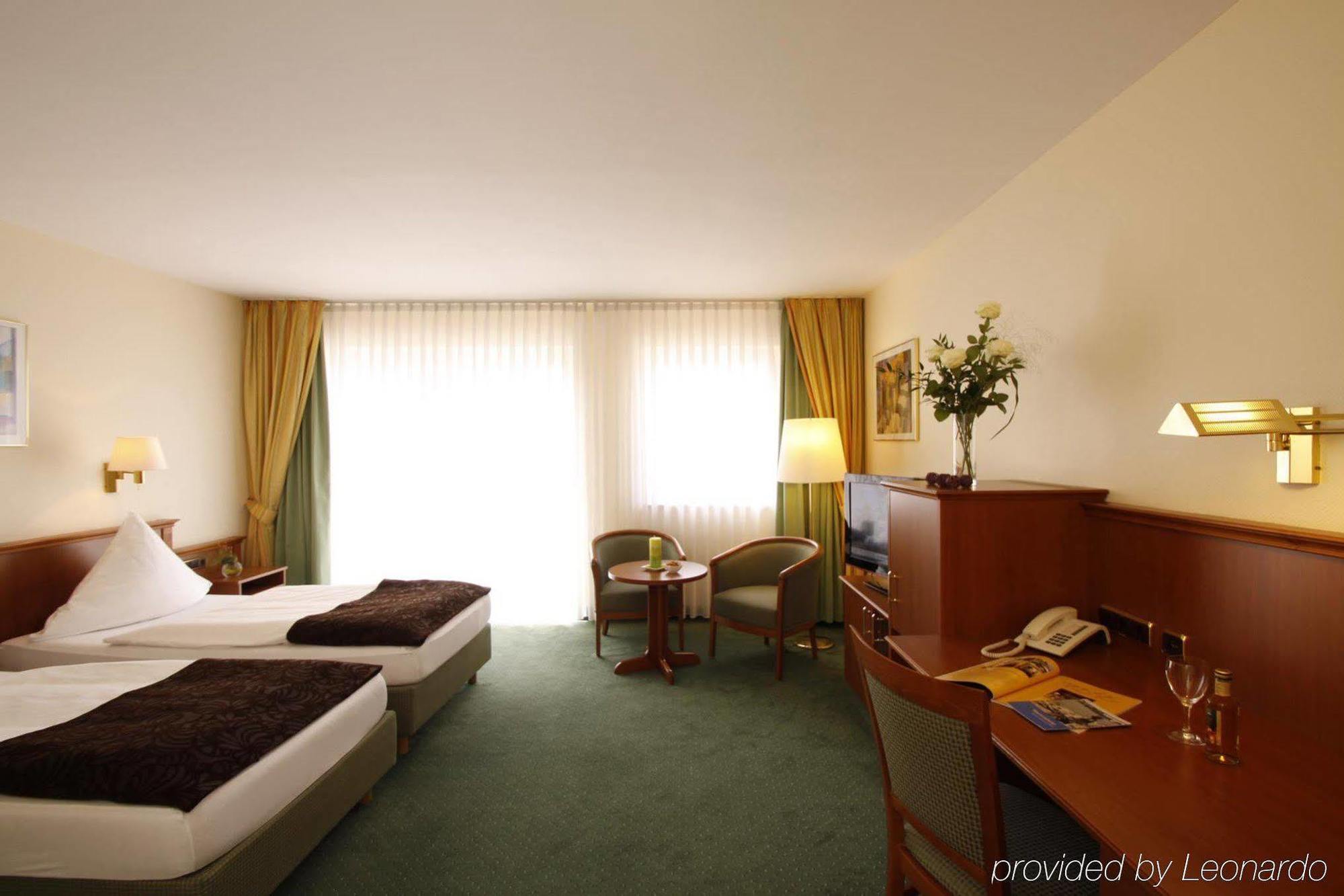 וזל Hotel Kaiserhof Wesel חדר תמונה